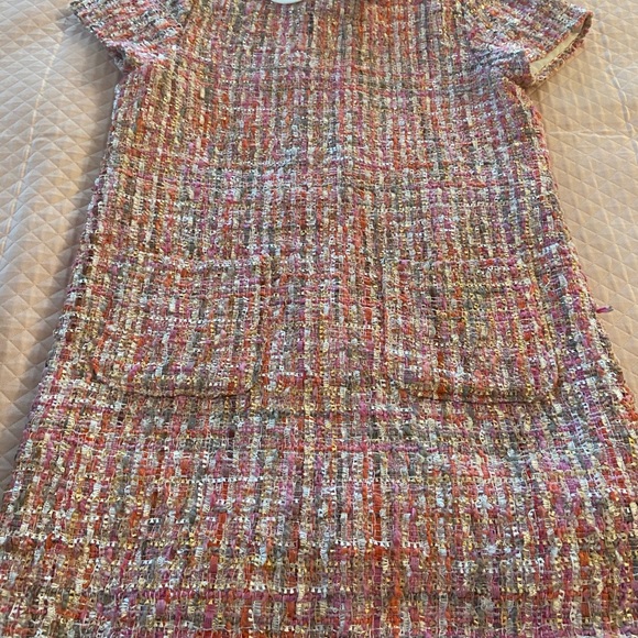 Girls dress - Picture 3 of 5